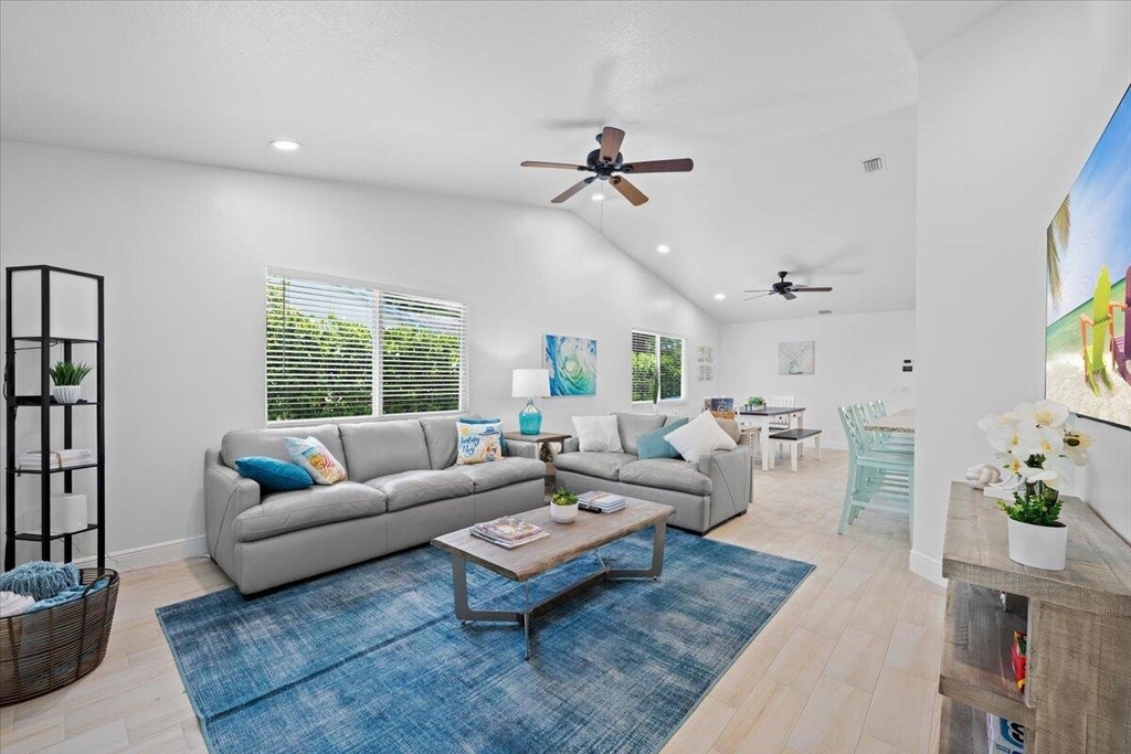 6075 Francis Street - Photo 10