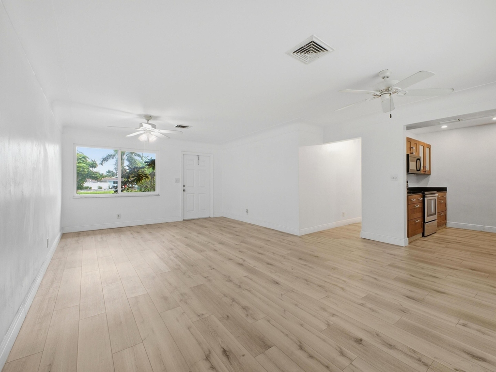 1680 Ne 34th Lane - Photo 11
