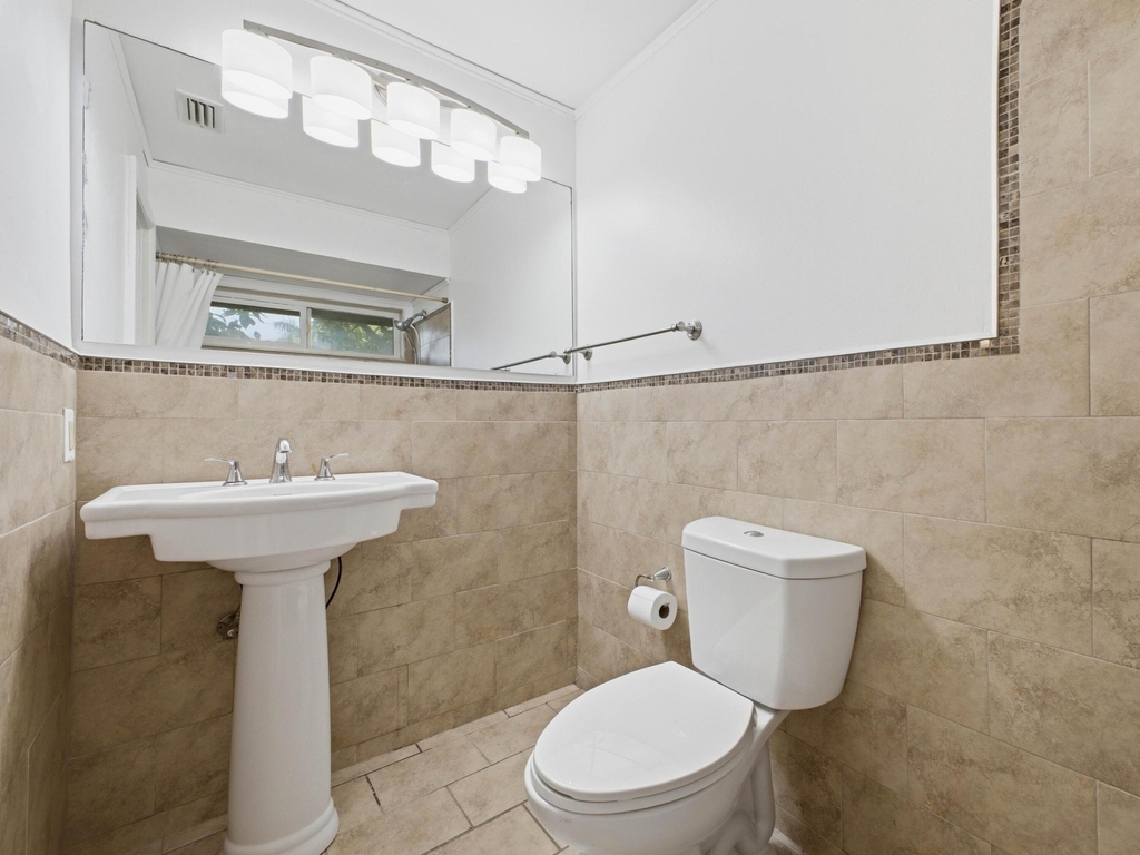 1680 Ne 34th Lane - Photo 18