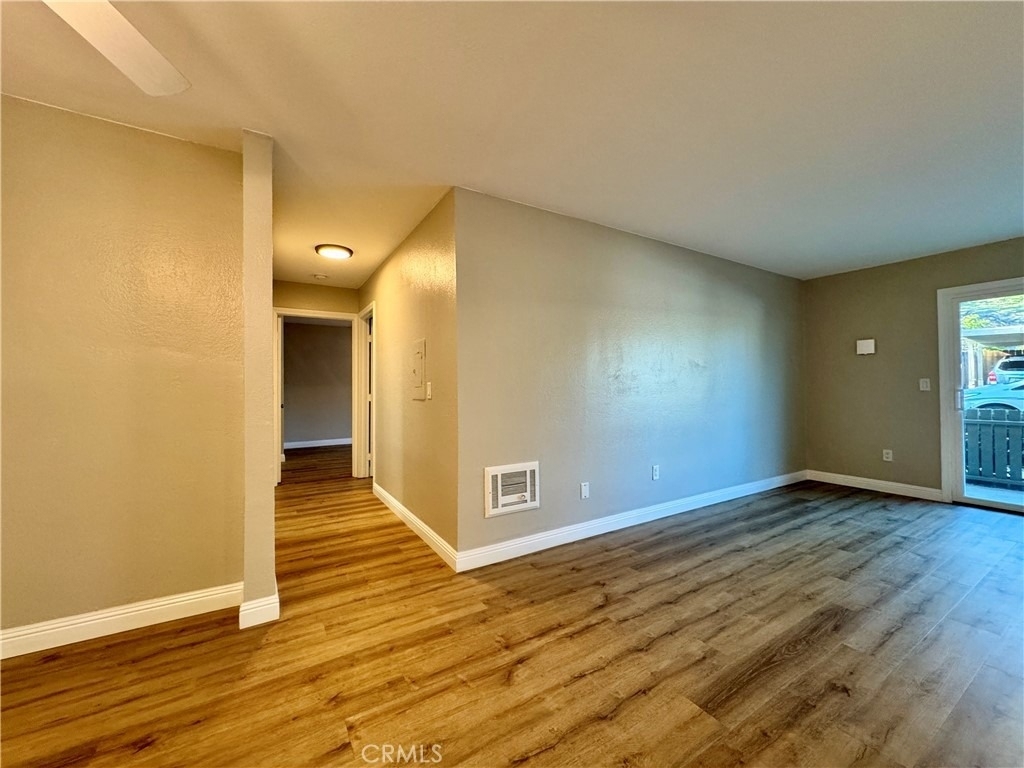 432 Edgehill - Photo 9