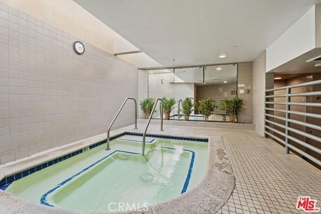 4265 Marina City Drive - Photo 31