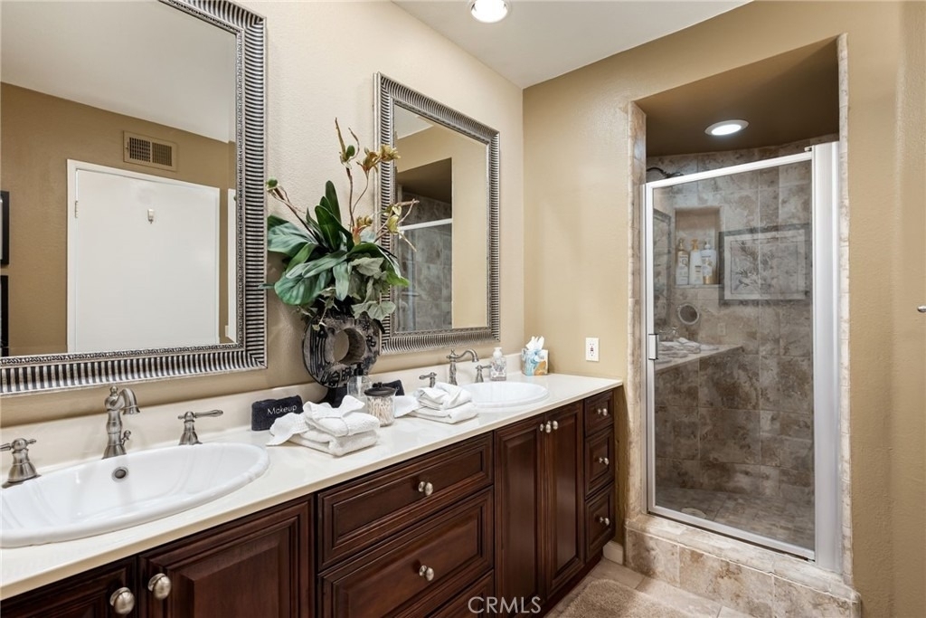 54137 Oak Hill - Photo 20