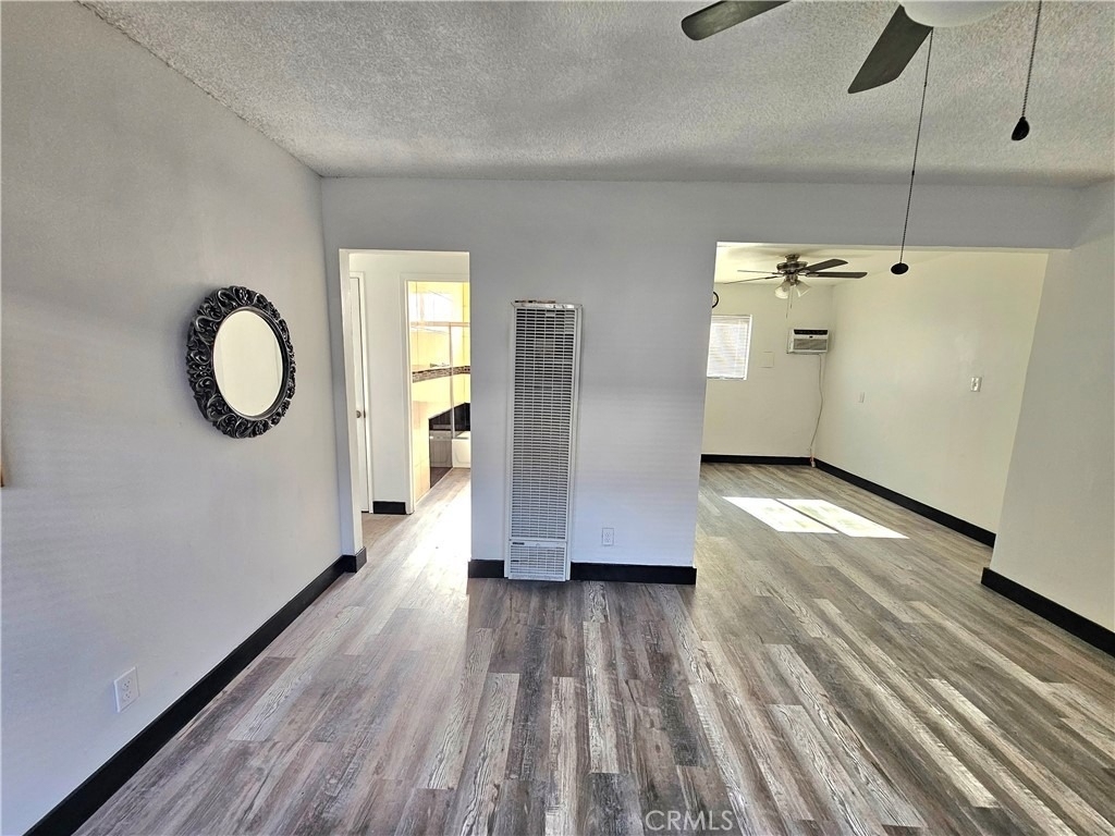 1651 E 42nd Street - Photo 3