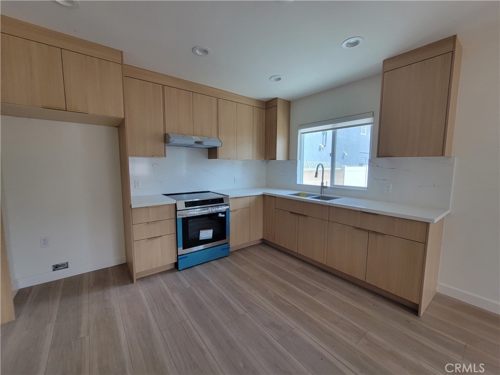 1567 W 228th Street - Photo 4