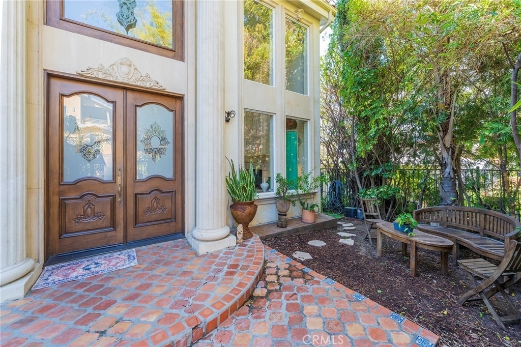 3259 Malcolm - Photo 4