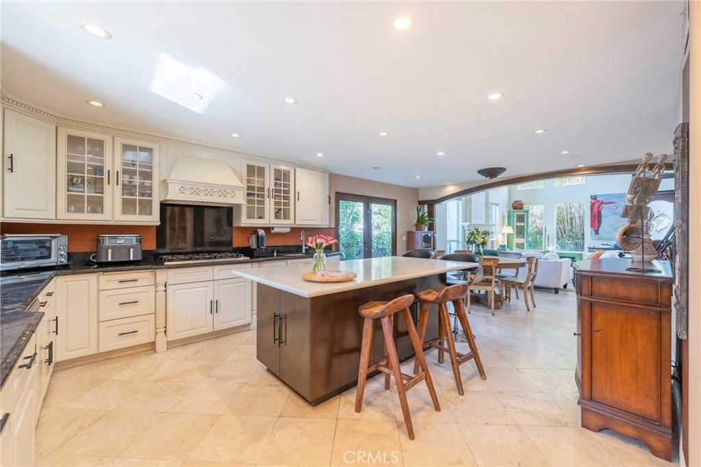 3259 Malcolm - Photo 10