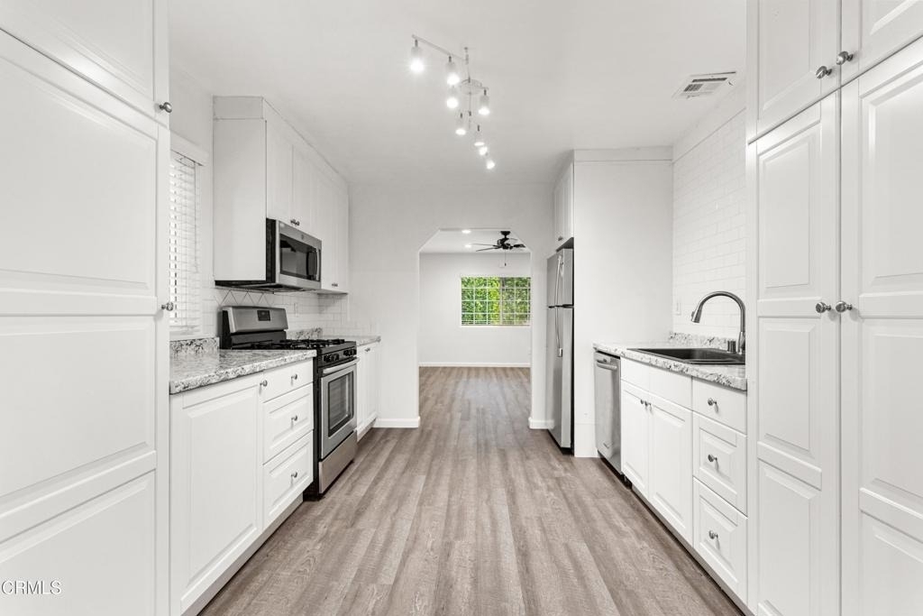 7845 Hillrose Street - Photo 6