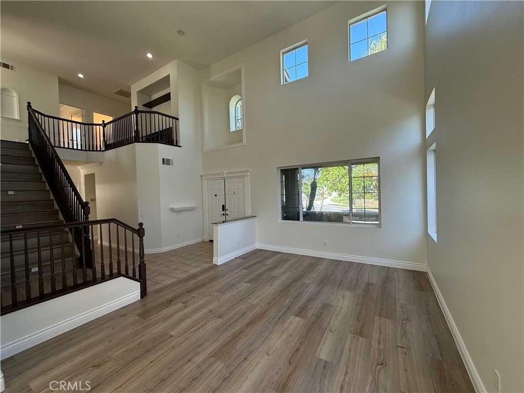 3299 Rexford - Photo 7