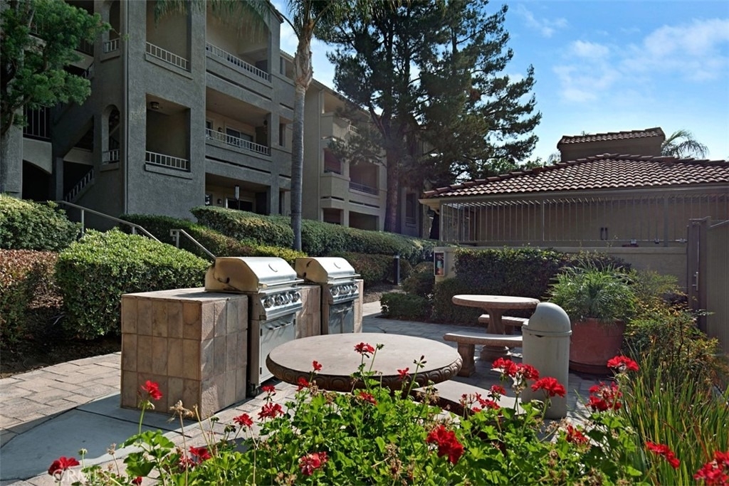 1035 La Terraza Circle - Photo 34