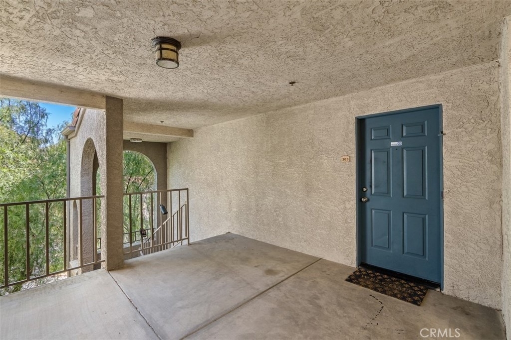 1035 La Terraza Circle - Photo 5