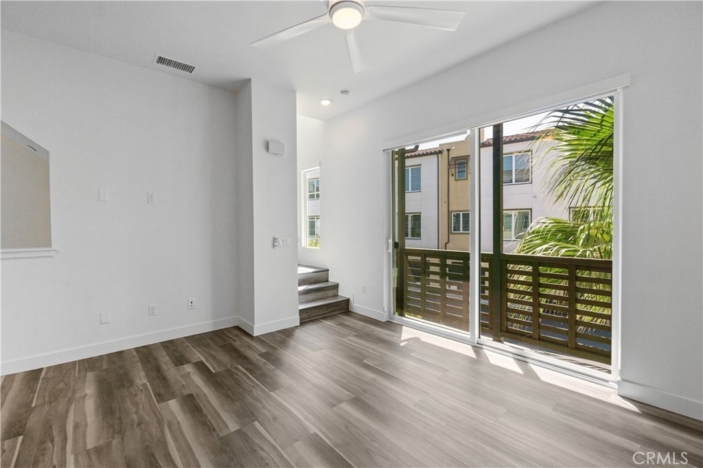 1632 Doheny Way - Photo 5