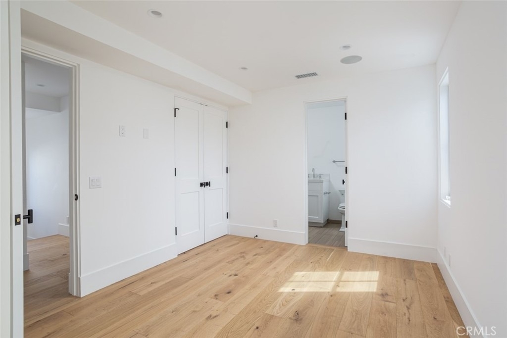 400 40th Street - Photo 16