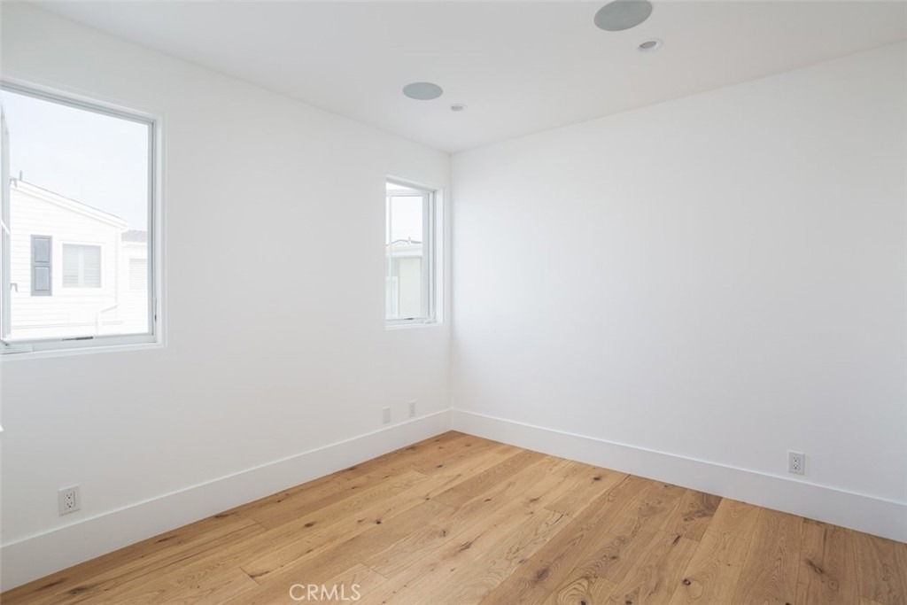400 40th Street - Photo 15