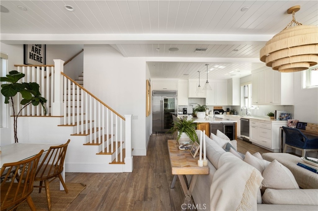 400 40th Street - Photo 10
