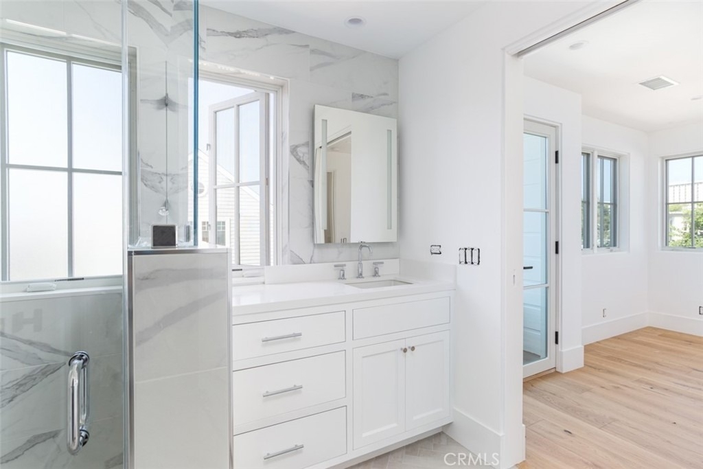 400 40th Street - Photo 14