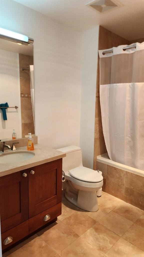 700 W E Street - Photo 18