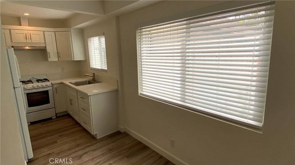 326 N Coast - Photo 5