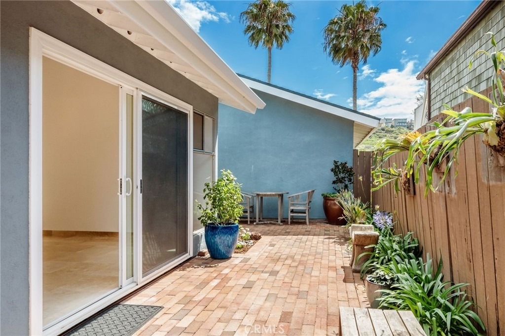915 Miramar - Photo 20