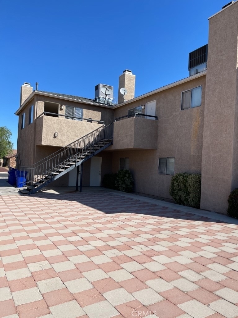 13757 Greenwood Place - Photo 0