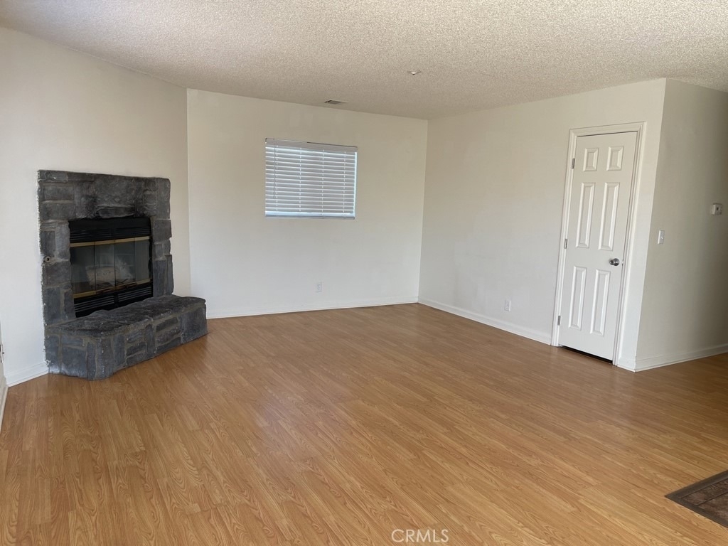 13757 Greenwood Place - Photo 3