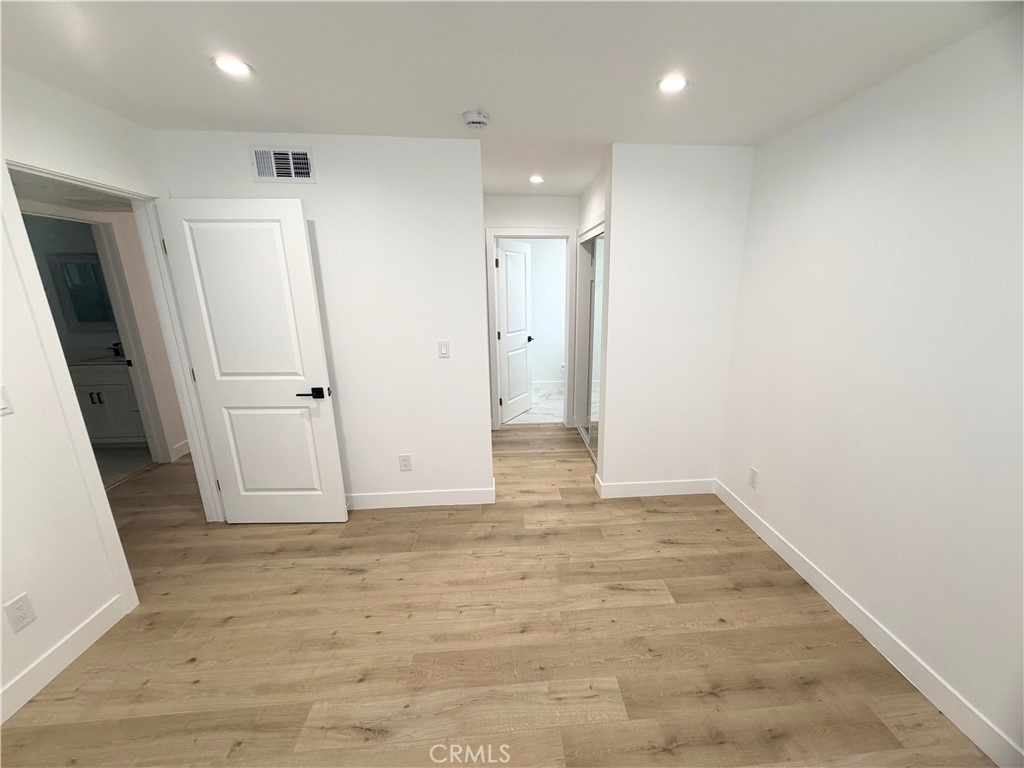 6709 Denny Ave - Photo 9