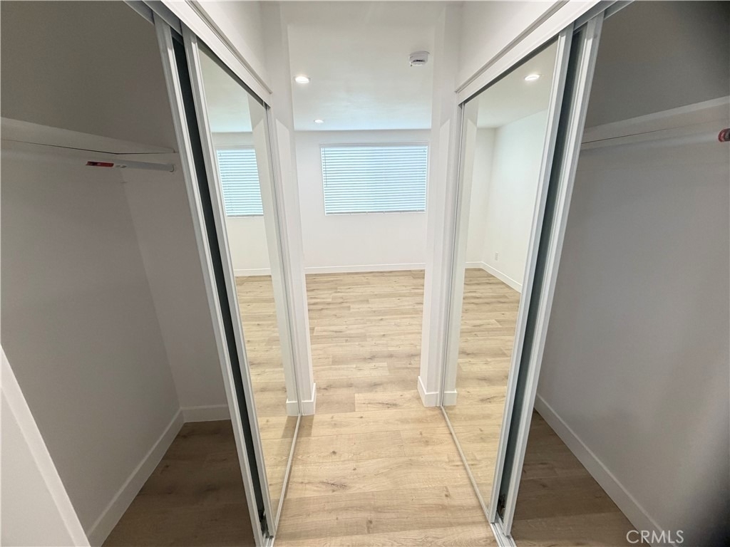 6709 Denny Ave - Photo 8