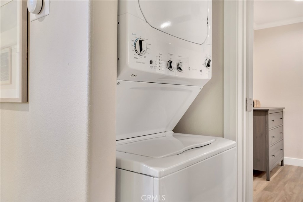 225 E Arrow - Photo 21