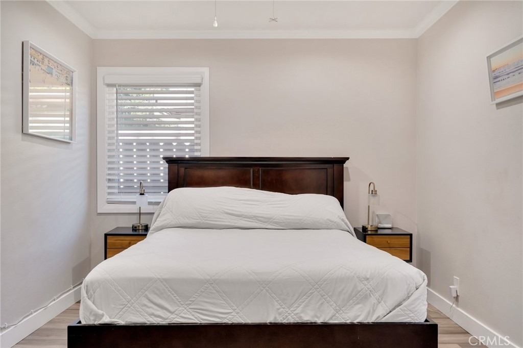 225 E Arrow - Photo 27