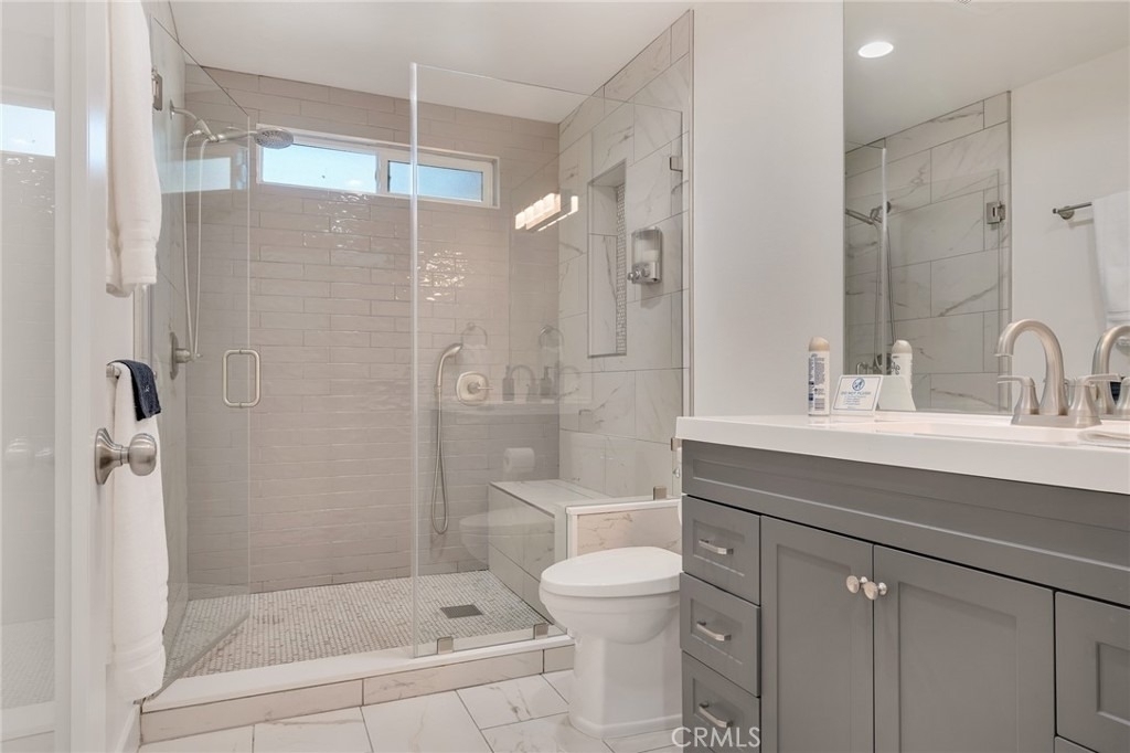 225 E Arrow - Photo 11