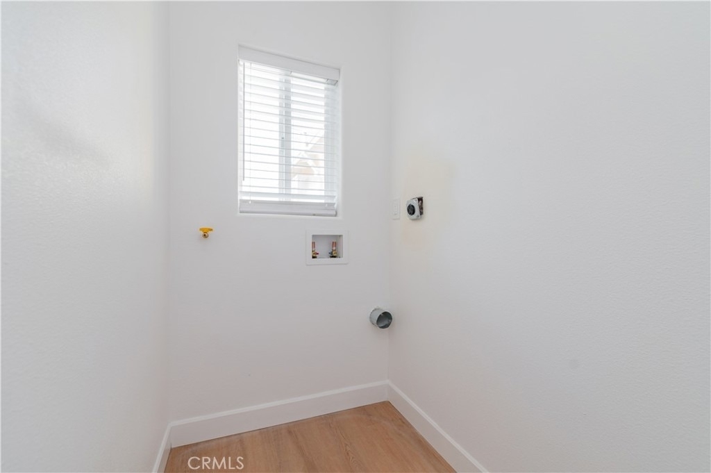 5033 Sultana Avenue - Photo 13