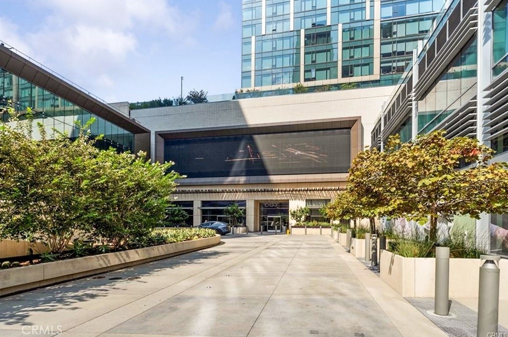 889 Francisco Street - Photo 31