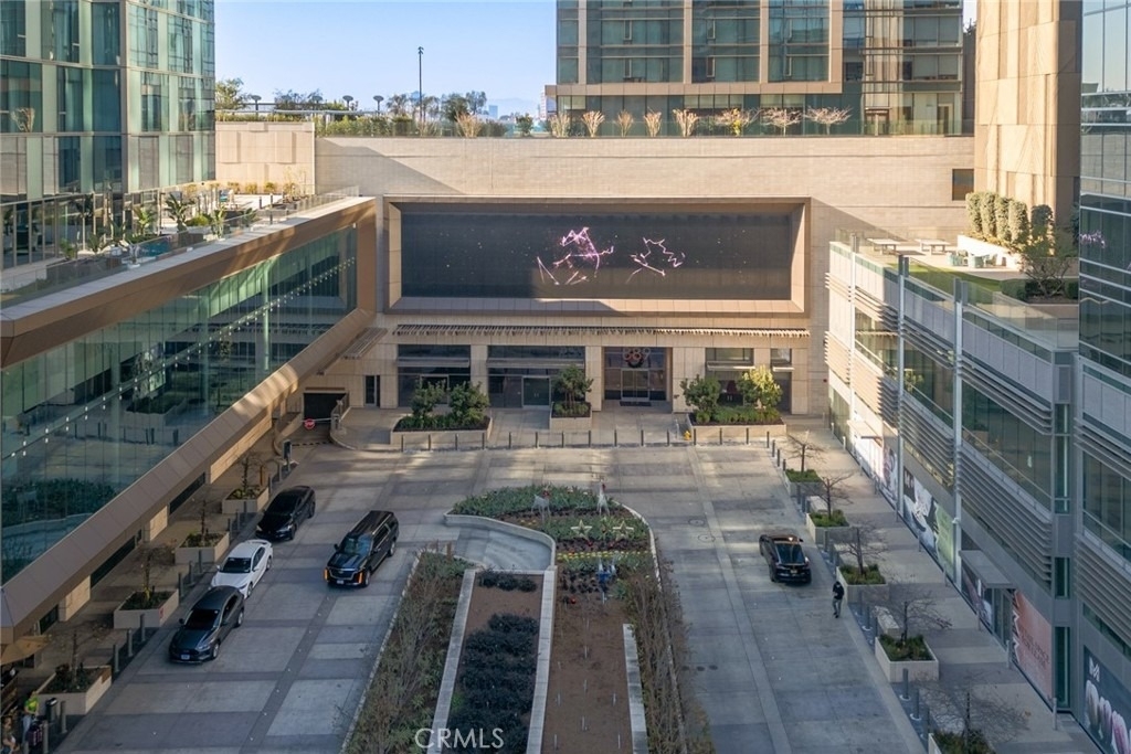 889 Francisco Street - Photo 30
