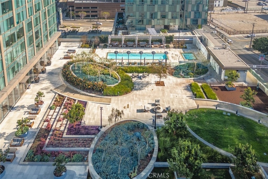 889 Francisco Street - Photo 24