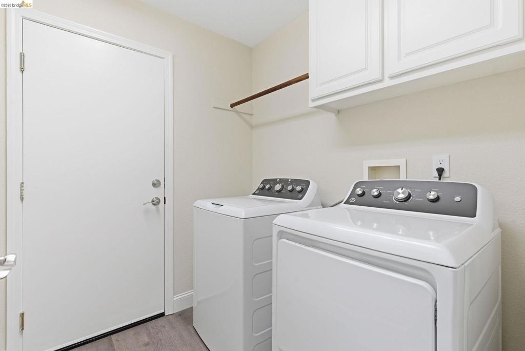 1067 Somersby Way - Photo 35