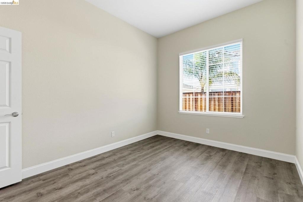 1067 Somersby Way - Photo 29