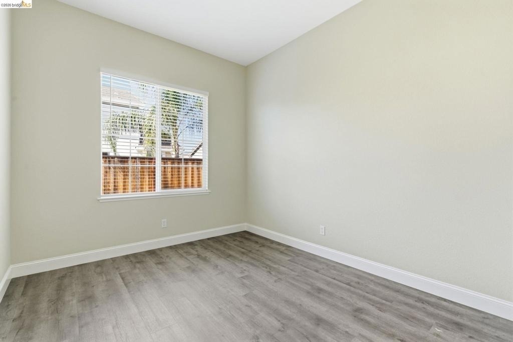 1067 Somersby Way - Photo 30