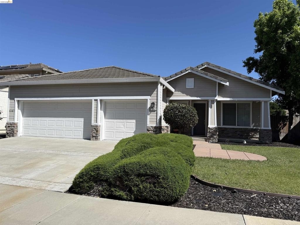 1067 Somersby Way - Photo 0