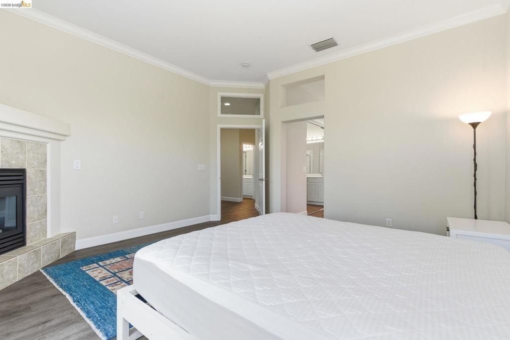 1067 Somersby Way - Photo 22