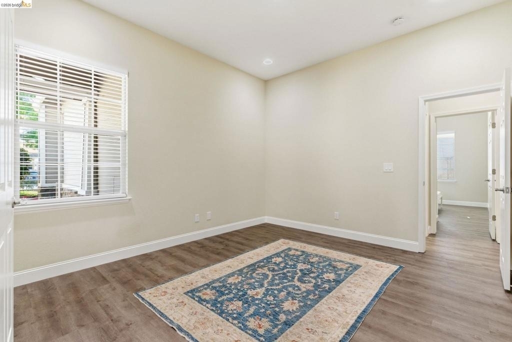 1067 Somersby Way - Photo 9