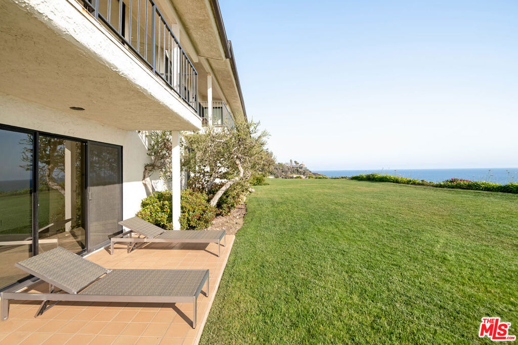 6805 Shearwater Lane - Photo 3
