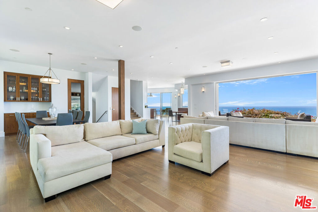 200 Arno Way - Photo 7