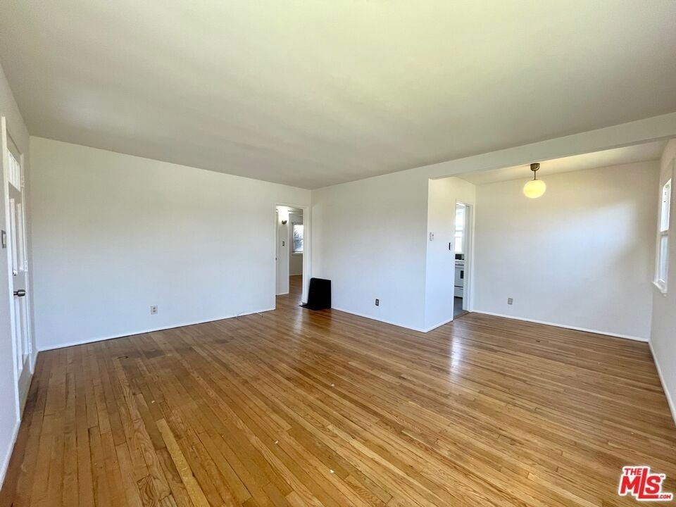 5954 W 85th Place - Photo 5