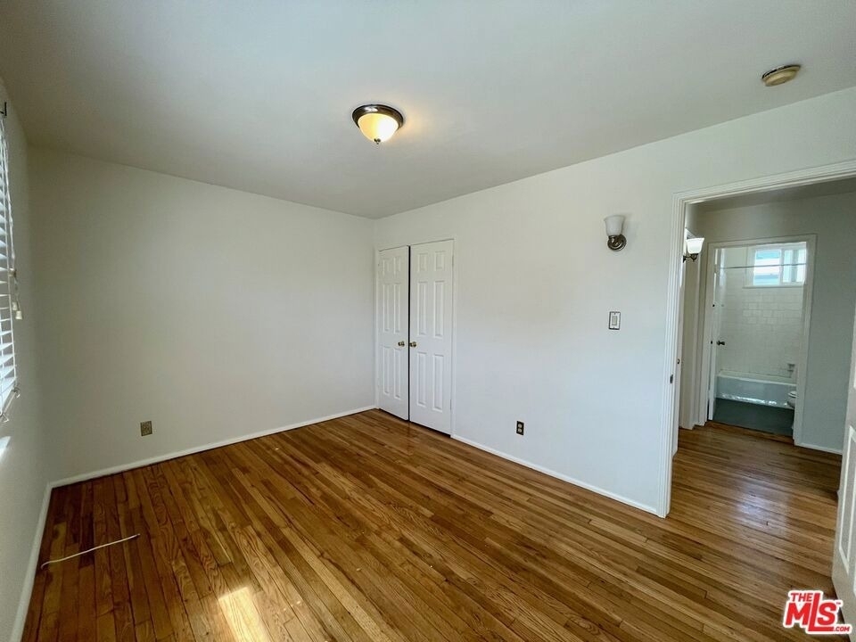 5954 W 85th Place - Photo 19