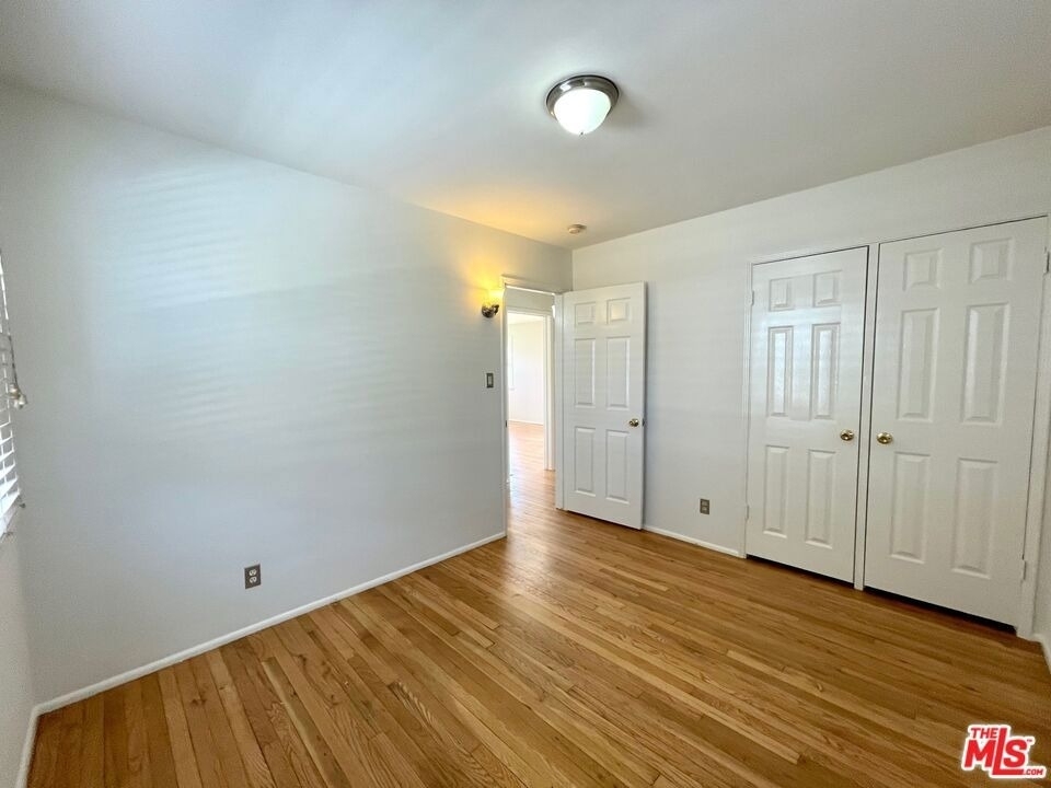 5954 W 85th Place - Photo 14