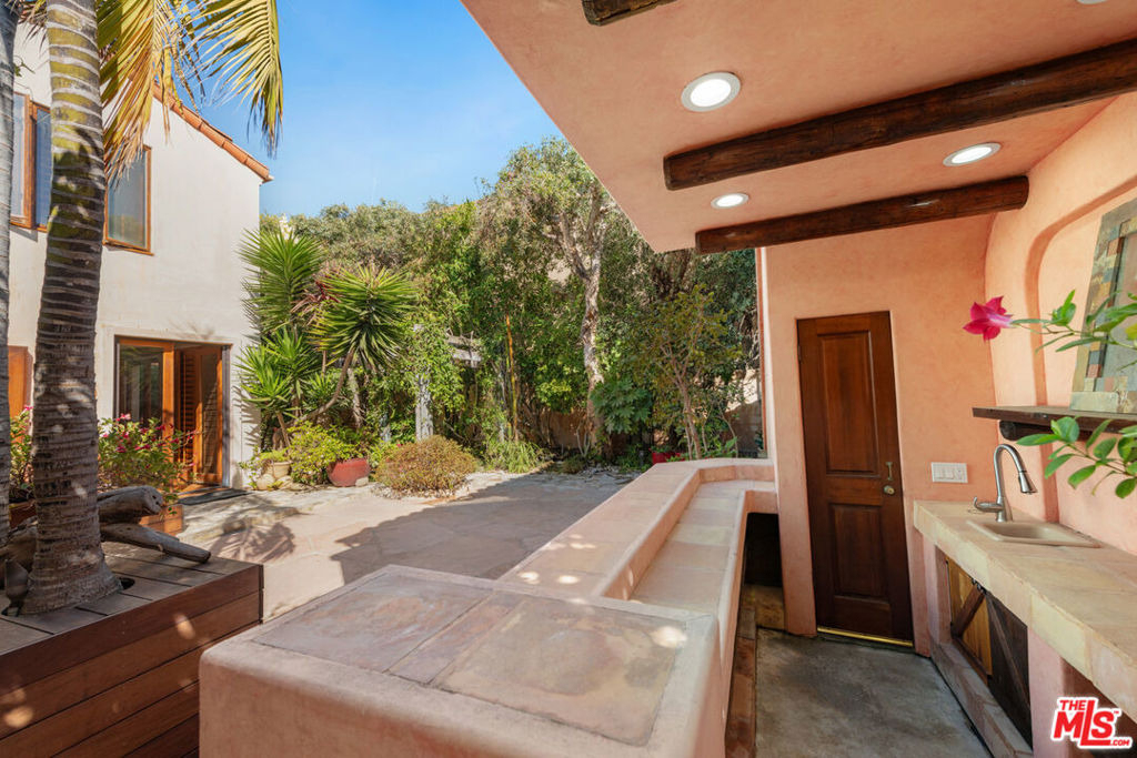 23351 Malibu Colony Road - Photo 6