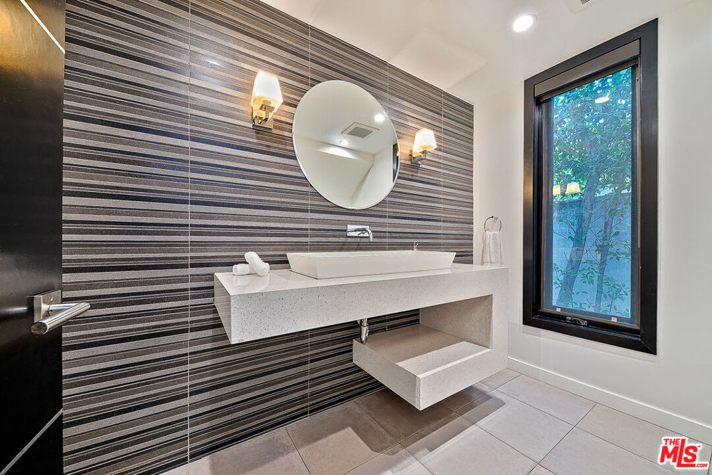419 N Edinburgh Avenue - Photo 31