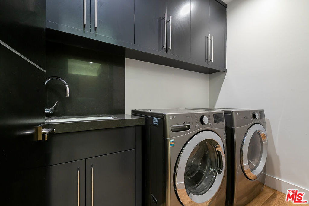 419 N Edinburgh Avenue - Photo 30