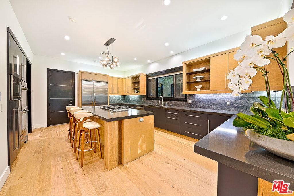 419 N Edinburgh Avenue - Photo 14