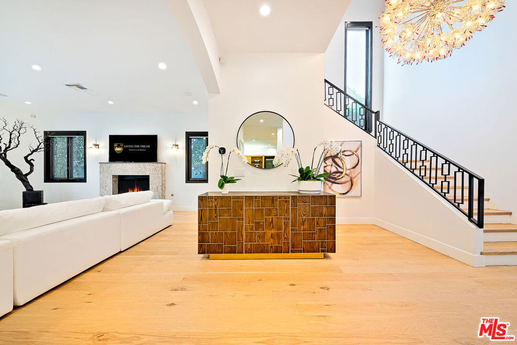 419 N Edinburgh Avenue - Photo 8