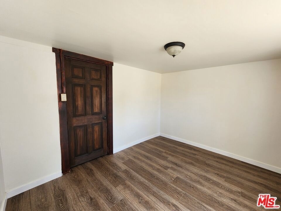 809 Talmadge Road - Photo 31